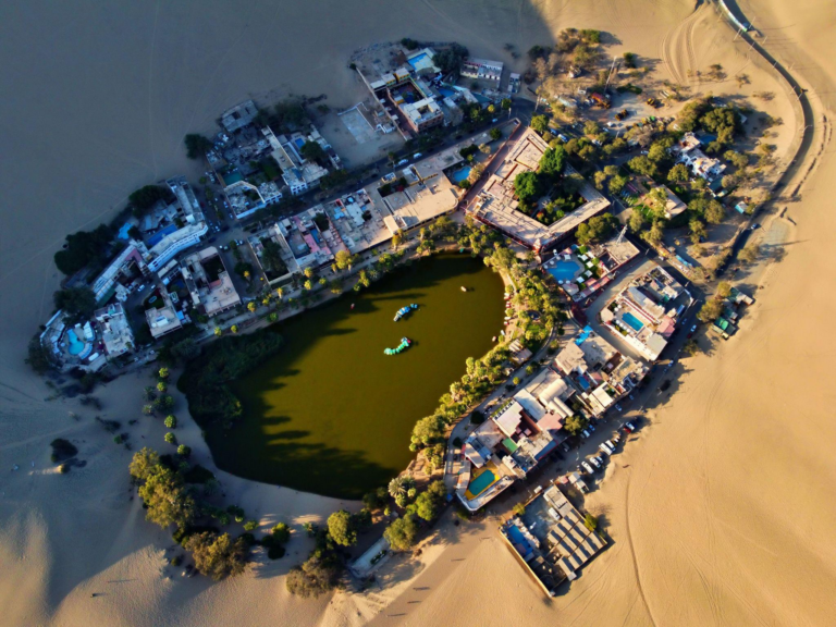 Huacachina van boven