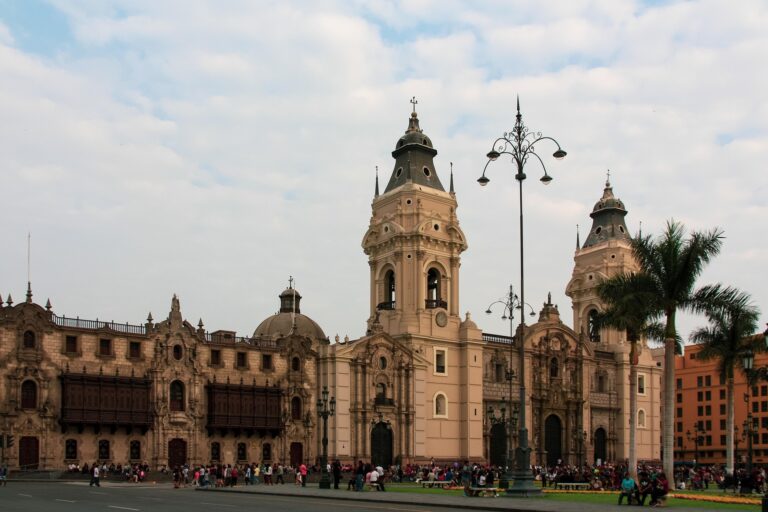 Ontdek het plaza Mayor tijdens 2 dagen in Lima.